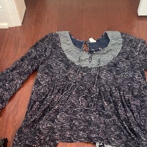 Chic Black and Gray Women's Blouse
